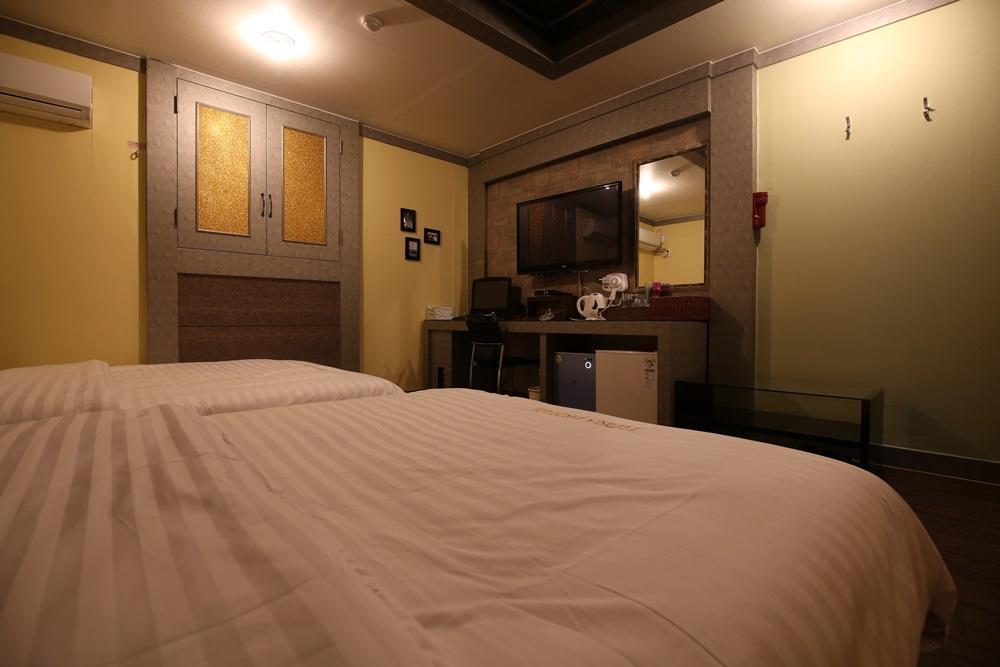 Hera Motel Daejeon Esterno foto